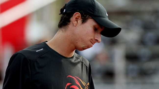 Colombiano Galán se despidió con lágrimas del ATP de Bogotá tras perder ante Karlovic