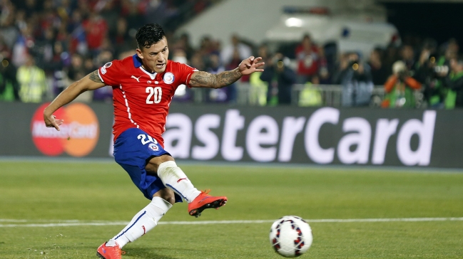 Charles Aránguiz es tentado por Bayer Leverkusen