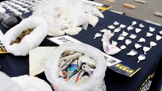 PDI detuvo a dos sujetos por tráfico de drogas en Valparaíso