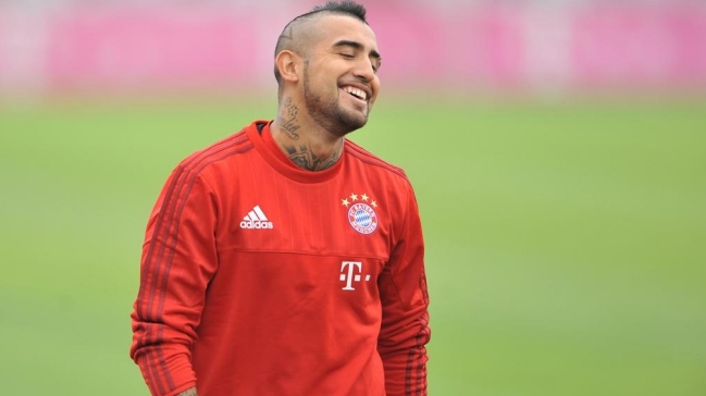 Arturo Vidal tuvo su primera práctica con Bayern Munich