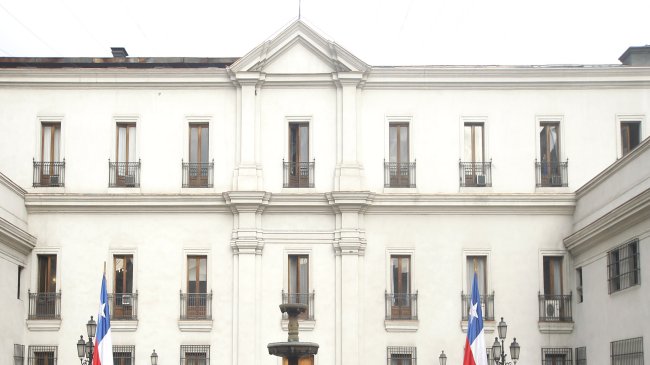 Gobierno nombró a hijo de Carmen Hertz como nuevo director de la Secom