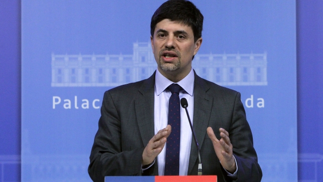 El Gobierno le enrostró a Piñera las protestas que afrontó durante su mandato