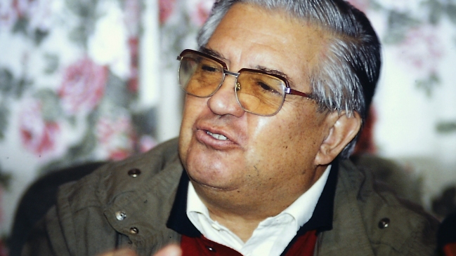 Hijo de Manuel Contreras: Hernán Larraín es un cobarde que besó manos de Pinochet