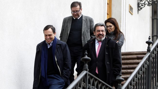 Nueva Mayoría y Alianza preparan sus cónclaves de este lunes