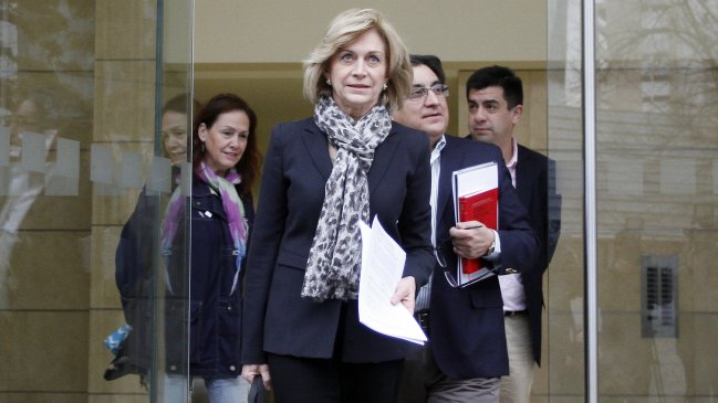 Matthei se querellará contra Bachelet como encubridora de presunto nexo PC-FARC