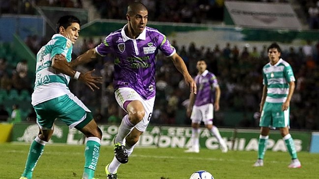 Francisco Silva sumó su primer triunfo con Chiapas ante Santos Laguna de Rabello