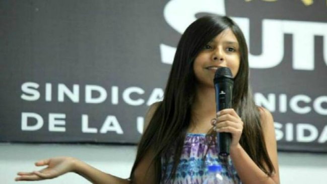 Niña mexicana de once años promueve la igualdad de género en un libro