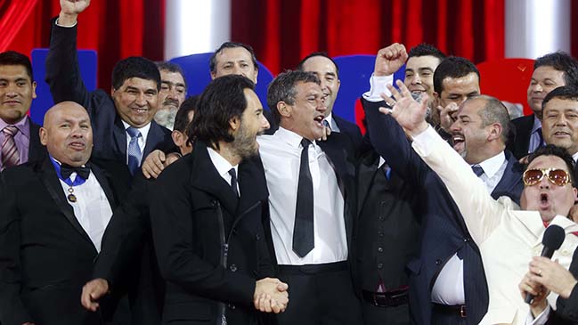 Estrellas internacionales brindaron glamour a la gala de 