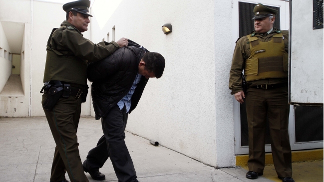 Carabineros: 132 personas implicadas en robos son detenidas a diario