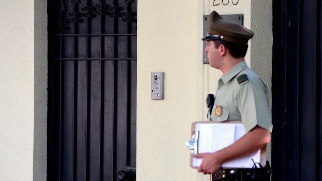 Mujer atropelló y mató a indigente que dormía fuera de su casa