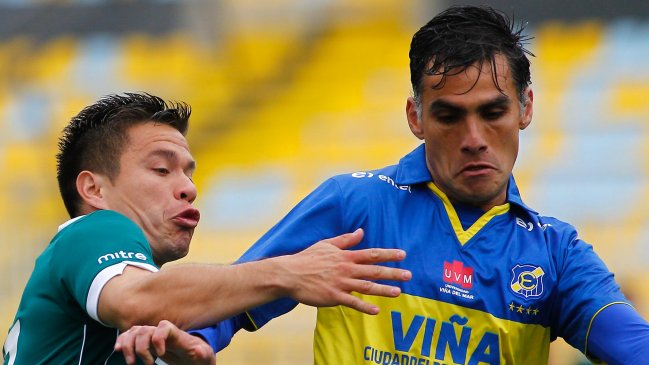 Everton igualó con S. Wanderers y avanzó a octavos de final de Copa Chile