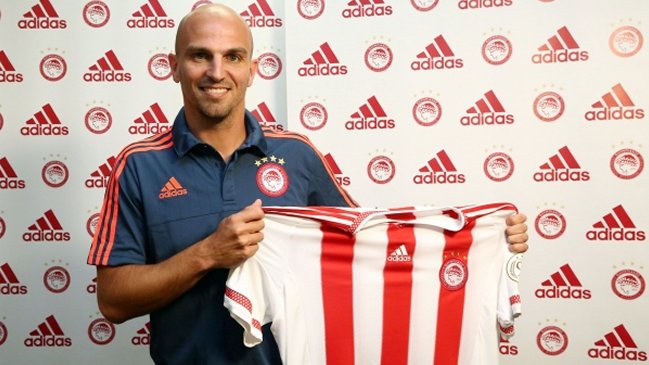 El argentino Esteban Cambiasso fichó por Olympiakos de Grecia