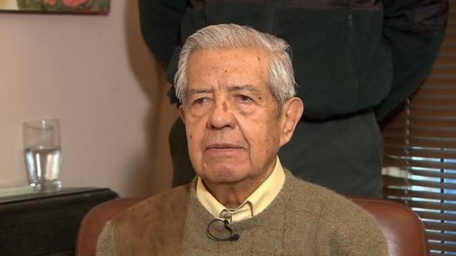 Isabel Allende abre posibilidad de degradar de forma póstuma a Manuel Contreras