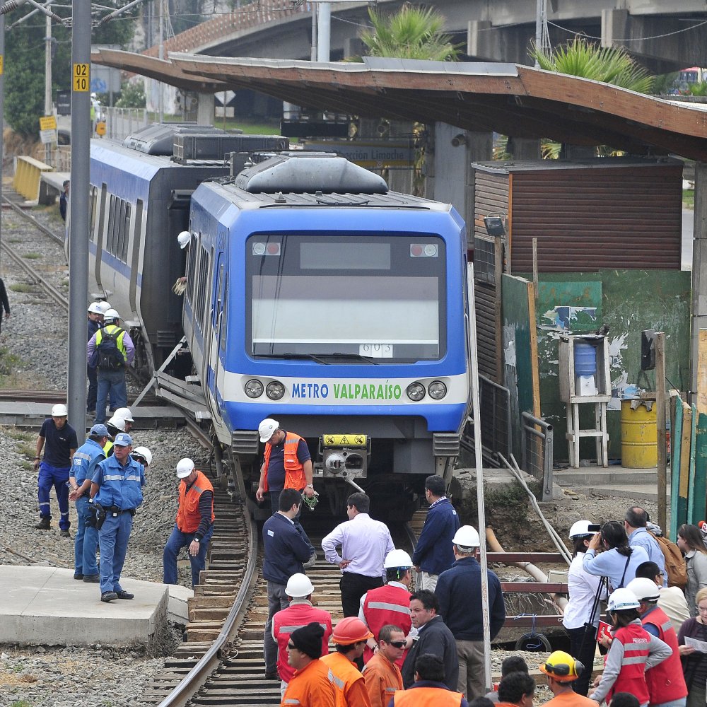 Cierre de Merval provocó congestión y molestia por alza de pasajes en Valparaíso