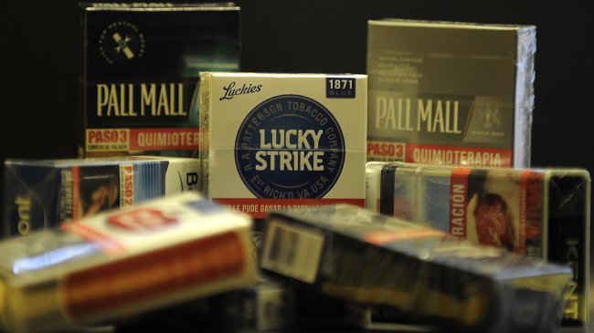 Tabacaleras, casinos y farmacias son las empresas que inspiran menor confianza en Chile