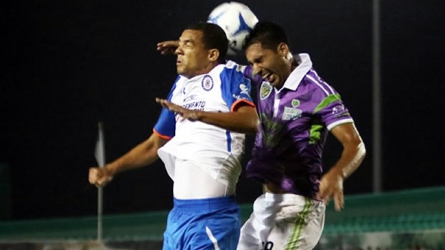 Francisco Silva jugó en victoria de Jaguares de Chiapas ante Cruz Azul en el Apertura mexicano