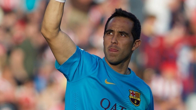 Claudio Bravo y FC Barcelona salen a la caza de la Supercopa española ante Athletic Bilbao