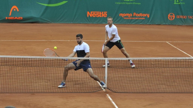 Dupla holandesa cortó en Praga la racha ganadora de Hans Podlipnik