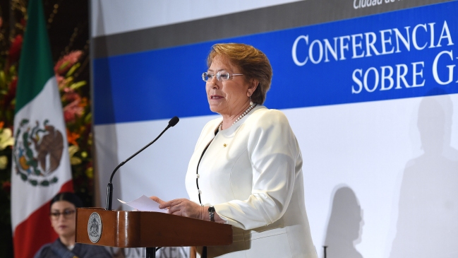 Presidenta Bachelet defendió en México proyecto que despenaliza el aborto en tres causales