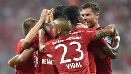El holgado triunfo de Bayern Munich de Arturo Vidal sobre Hamburgo de Marcelo Díaz