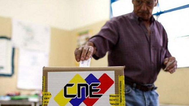 Un 41 por ciento de electores se declara independiente en Venezuela, según encuesta