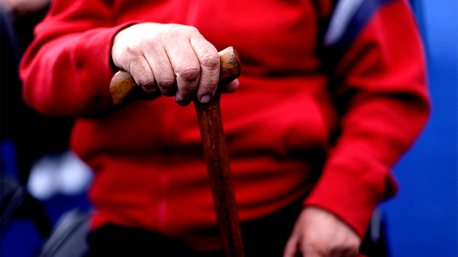 Diputados pidieron al Gobierno carnet de identidad indefinido para mayores de 70 años