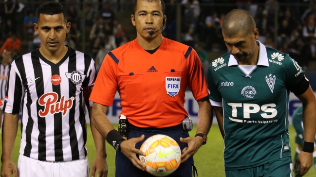 ¿Qué arbitrajes polémicos en el fútbol quedaron en el recuerdo?