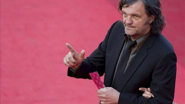 Emir Kusturica plantea presentarse a alcaldía de ciudad bosnia