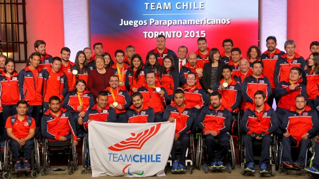 Team Chile Paralímpico fue recibido en La Moneda tras su participación en Toronto 2015