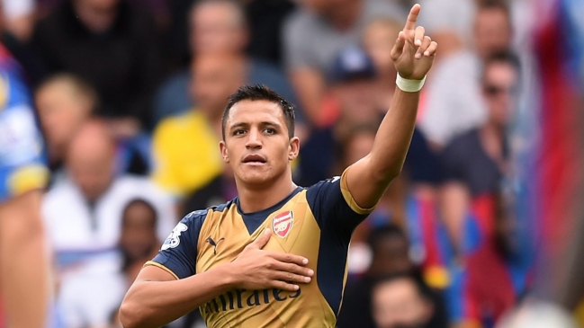 Ex Liverpool sobre Arsenal: La velocidad de su ataque con Alexis Sánchez es excelente