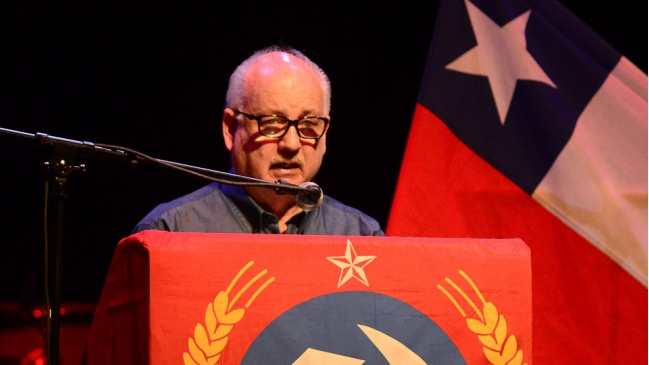 Partido Comunista culpa a la derecha por investigaciones de la Fiscalía