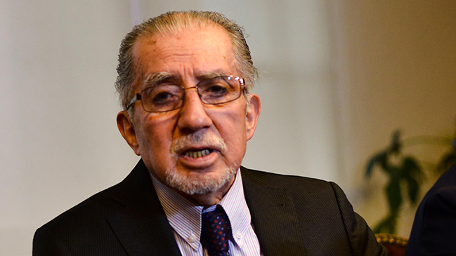 Premio Nacional 2015: Hay que decidir por educación republicana o de mercado