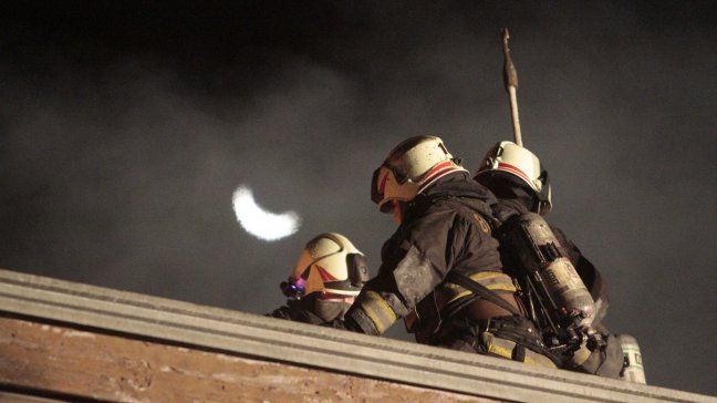 Carabineros detuvo a joven acusado de causar incendio en cerro Mariposa de Valparaíso