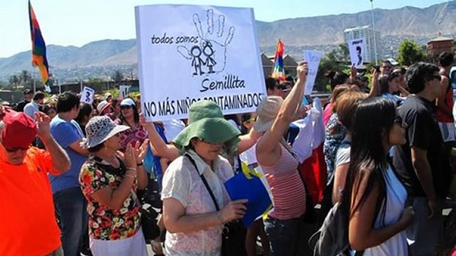 Antofagastinos marcharon contra terminal portuario por contaminación ambiental
