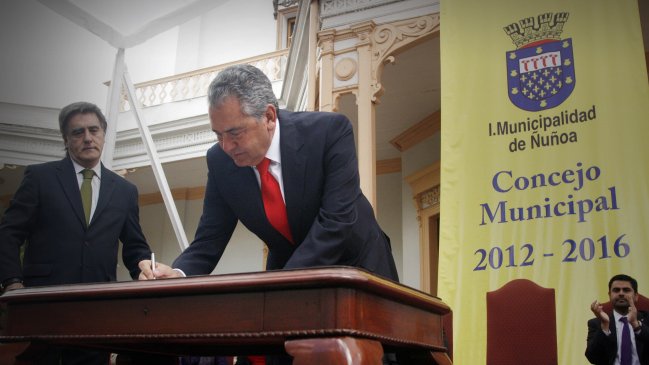 Pedro Sabat logró acuerdo para instalar a su sucesor en alcaldía de Ñuñoa