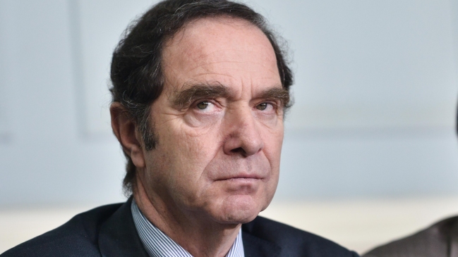 Senador Larraín: El escenario económico puede empeorar