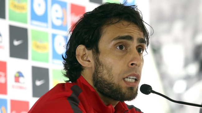Valdivia: No hay que hacer tanto escándalo por lo sucedido con Arturo Vidal