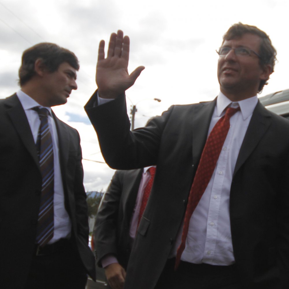 Justicia ordena a sociedad de Franco Parisi pagar 792 millones a la masonería