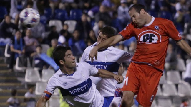 Una atribulada U. Católica se pone al día en el Torneo de Apertura ante U. La Calera
