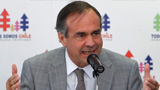 Ignacio Walker: Veo las palabras de Eyzaguirre como una necesidad de rectificar