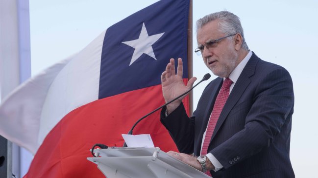 Ministro Pacheco: A Chile se le está pasando la mano con el pesimismo