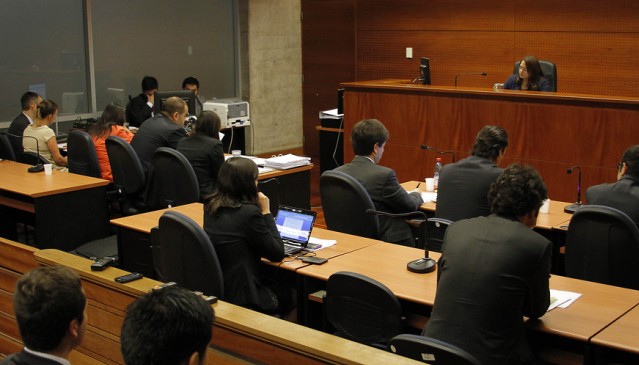 Hombre que apuñaló a su pareja en Valparaíso fue formalizado