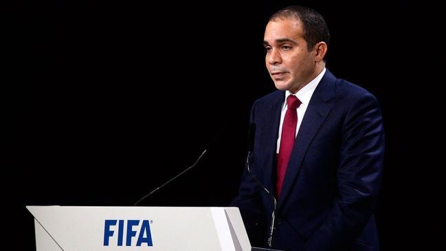 Príncipe de Jordania anunció su candidatura a presidencia de FIFA