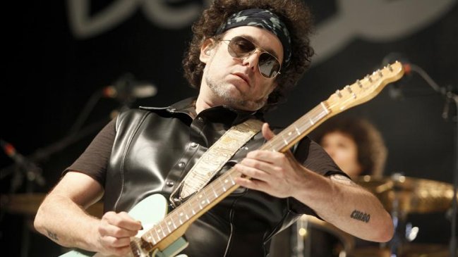 Calamaro hace un guiño a la literatura sin pretensiones intelectuales