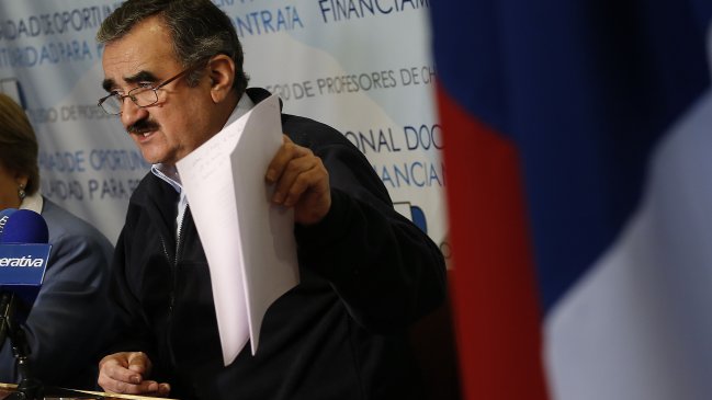 Magisterio exige reparación de la deuda histórica a días de que venza plazo del Gobierno