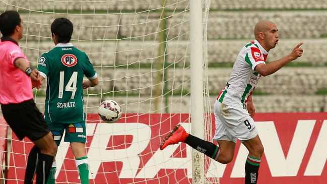 Palestino volvió al triunfo a costa de S. Wanderers y escaló a la parte alta del Apertura