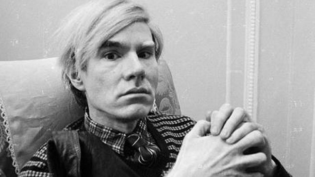 Salen a subasta 83 serigrafías de Andy Warhol