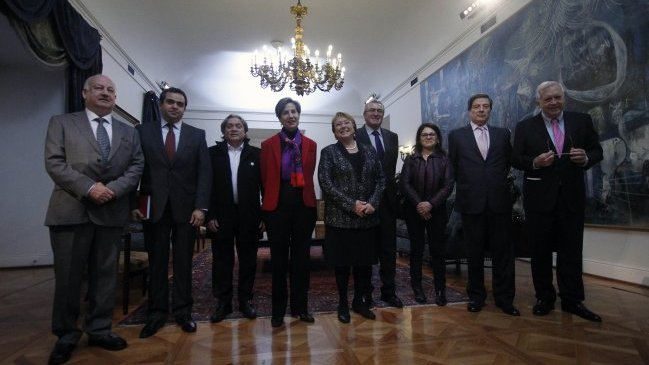 Presidenta Bachelet se reunió con presidentes de partidos de la Nueva Mayoría