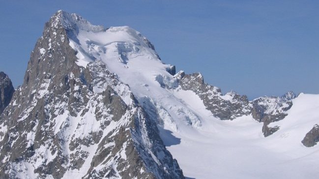 Al menos siete alpinistas murieron en avalancha en los Alpes franceses