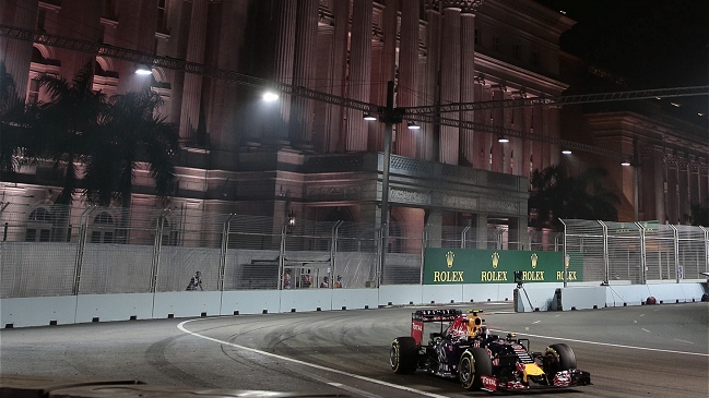Daniil Kvyat lideró los segundos entrenamientos libres en Singapur